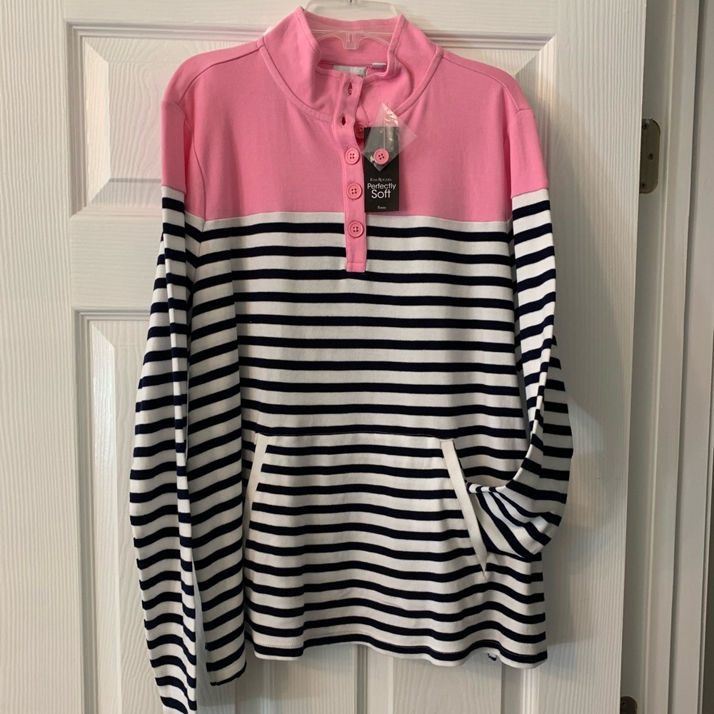 Kim Rogers nwt sweat top.